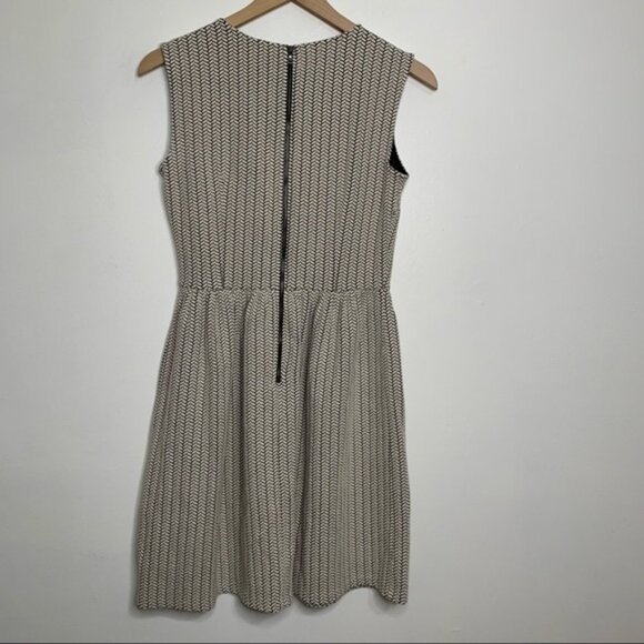 Loft Sleeveless Black And White Fit & Flare Dress - Picture 5 of 8